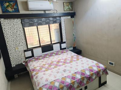 Bedroom Image of 1150 Sq.ft 2 BHK Apartment / Flat for rent in Adajan Surat for Rs. 22500