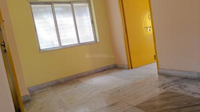 Living Room Image of 450 Sq.ft 1 BHK Apartment / Flat for rent in Paschim Putiary Kolkata for Rs. 6500