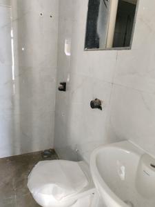 Common Bathroom Image of 730 Sq.ft 1 BHK Apartment / Flat for sale in Ulwe Navi Mumbai for Rs. 6000000