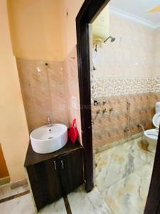 Image of 2150 Sq.ft 2 BHK Apartment / Flat for rent in Uttam Nagar, New Delhi for Rs. 14000
