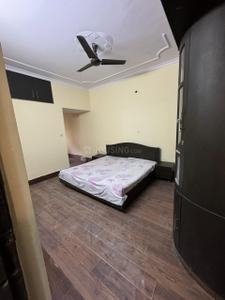 Bedroom Image of 1850 Sq.ft 3.5 BHK Apartment / Flat for rent in DDA SFS, Sarita Vihar New Delhi for Rs. 52000