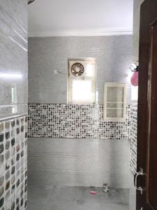 Common Bathroom Two Image of 1800 Sq.ft 3 BHK Apartment / Flat for sale in Park View Apartments, Sector 12 Dwarka New Delhi for Rs. 24800000