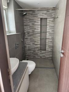 Bathroom Image of 1800 Sq.ft 3 BHK Builder Floor for rent in South City Floors 1, Sector 41 Gurgaon for Rs. 70000