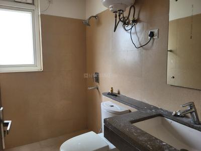 Bathroom Image of 1500 Sq.ft 2.5 BHK Apartment / Flat for sale in Puri Emerald Bay, Sector 104 Gurgaon for Rs. 22500000