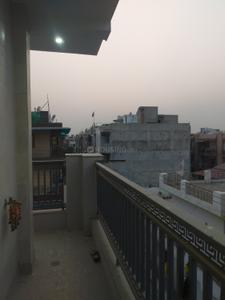 Balcony Image of 700 Sq.ft 2 BHK Builder Floor for rent in Matiala New Delhi for Rs. 14500