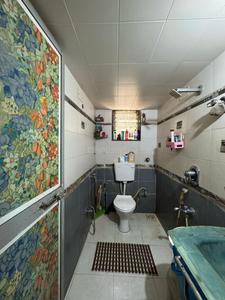Bathroom Image of 850 Sq.ft 2 BHK Apartment / Flat for sale in Yashodham Complex, Goregaon East Mumbai for Rs. 23000000