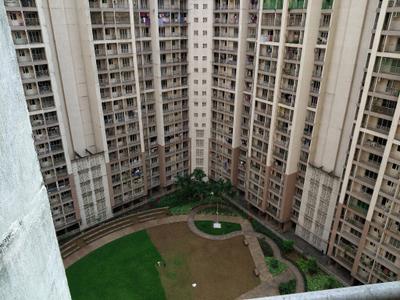 Bedroom Two Image of 1000 Sq.ft 2 BHK Apartment / Flat for sale in Indiabulls Greens, Panvel Navi Mumbai for Rs. 8000000