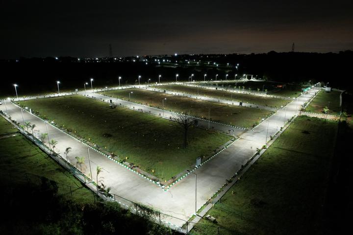 HOMBALE Main Image 1