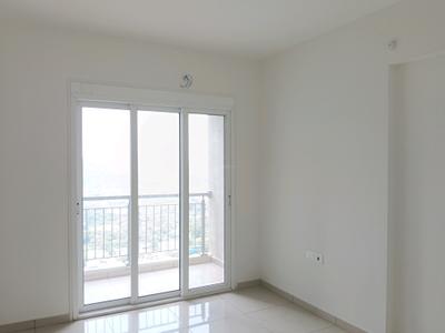 Bedroom Image of 1100 Sq.ft 3 BHK Apartment / Flat for rent in Godrej Emerald, Kasarvadavali Thane for Rs. 35929