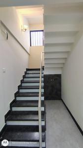 Staircase Image of 2000 Sq.ft 3 BHK Villa for rent in 42 Queen’s Square, Sarjapur Bengaluru for Rs. 55000