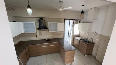 Kitchen Image of 2448 Sq.ft 4 BHK Apartment / Flat for sale in ABA Cleo County, Sector 121 Noida for Rs. 56000000
