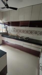 Kitchen Image of 1000 Sq.ft 2 BHK Apartment / Flat for rent in Alembic Alchemy Veda, Chhani Jakat Naka Vadodara for Rs. 30000