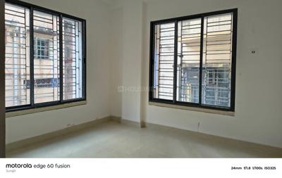 Bedroom Image of 1200 Sq.ft 3 BHK Apartment / Flat for rent in Airport Gate no. 1 Kolkata for Rs. 18000