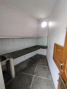 Kitchen Image of 800 Sq.ft 1.5 BHK Builder Floor for rent in Old Housing Board Colony Rohtak for Rs. 6000