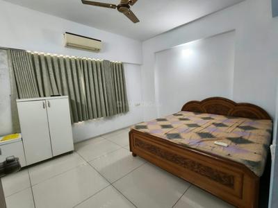 Bedroom Image of 2260 Sq.ft 3 BHK Apartment / Flat for rent in Shree Radha Jaldeep Vertex, Ambli Ahmedabad for Rs. 75000