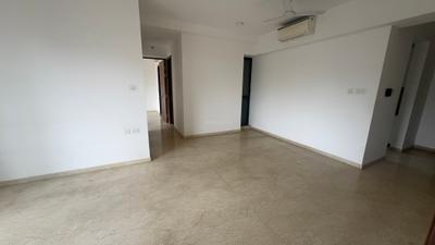 Living Room Image of 1500 Sq.ft 3 BHK Apartment / Flat for sale in Shapoorji Pallonji Vicinia, Powai Mumbai for Rs. 33500000