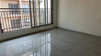 Living Room Image of 1175 Sq.ft 2 BHK Apartment / Flat for rent in Atlanta Sky Deck, Althan Surat for Rs. 19000