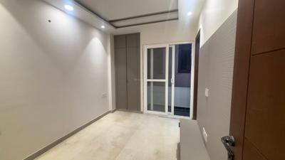 Bedroom Image of 762 Sq.ft 2 BHK Builder Floor for sale in Vikaspuri New Delhi for Rs. 12500000