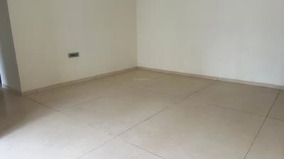Living Room Image of 1200 Sq.ft 2 BHK Apartment / Flat for rent in RNA Continental, Chembur Mumbai for Rs. 90000