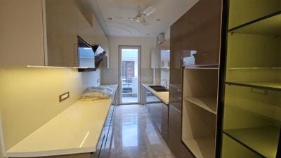 Kitchen Image of 3280 Sq.ft 4 BHK Builder Floor for sale in Sector 46 Gurgaon for Rs. 41000000