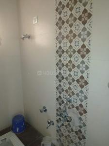 Bathroom Image of 1140 Sq.ft 2 BHK Apartment / Flat for rent in Shree Muniji Anand Exotica, Khanpur Vadodara for Rs. 9000