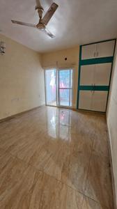 Bedroom Image of 2350 Sq.ft 4 BHK Apartment / Flat for sale in DDA Flats Sarita Vihar, Sarita Vihar New Delhi for Rs. 34400000