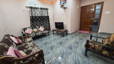 Hall Image of 2400 Sq.ft 4 BHK Independent House for rent in Mahalakshmipuram Bengaluru for Rs. 300000
