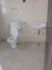 Bathroom Image of 1750 Sq.ft 3 BHK Apartment / Flat for sale in Balaji Shree Ji Villas, Crossings Republik Ghaziabad for Rs. 8500000