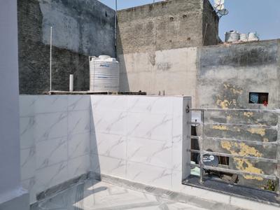 Terrace Image of 400 Sq.ft 1 BHK Independent House for sale in Razapur Khurd New Delhi for Rs. 4200000