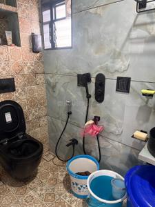 Bathroom Image of 1150 Sq.ft 2 BHK Apartment / Flat for sale in Shree Ganesha Tower, Kopar Khairane Navi Mumbai for Rs. 15500000