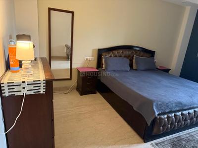 Bedroom Image of 2700 Sq.ft 4 BHK Builder Floor for sale in Sukhdev Vihar New Delhi for Rs. 69000000