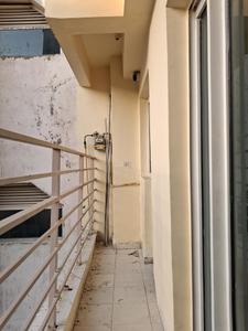 Living Room Image of 925 Sq.ft 2 BHK Apartment / Flat for sale in Paras Tierea, Sector 137 Noida for Rs. 8200000