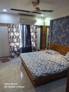 Bedroom Image of 1869 Sq.ft 3 BHK Apartment / Flat for rent in Shreeji Woods Ville, Sargasan Gandhinagar for Rs. 35000