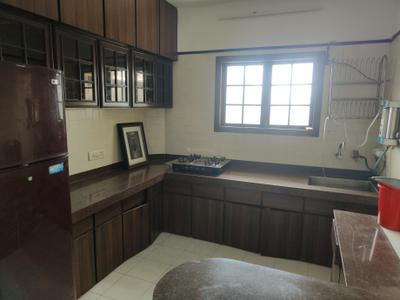 Kitchen Image of 900 Sq.ft 2 BHK Apartment / Flat for rent in Solomon Apartments, Pali Hill Mumbai for Rs. 165000