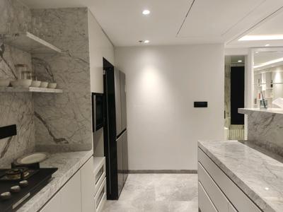 Kitchen Image of 3500 Sq.ft 4 BHK Apartment / Flat for sale in Vile Parle West Mumbai for Rs. 125000000