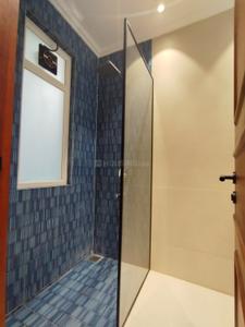 Bathroom Image of 2100 Sq.ft 4 BHK Builder Floor for sale in Ansal Versalia, Sector 67 Gurgaon for Rs. 31500000