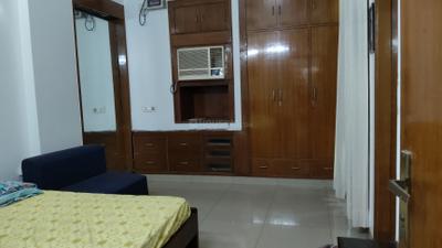 Bedroom Image of 1800 Sq.ft 3.5 BHK Apartment / Flat for sale in Rudra Buildwell Jagdambe Apartments, Sector 62 Noida for Rs. 20000000