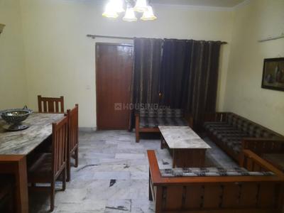 Hall Image of 1700 Sq.ft 3 BHK Apartment / Flat for sale in Shipra Suncity, Indirapuram Ghaziabad for Rs. 16500000