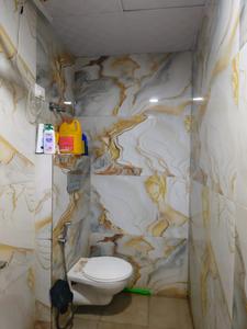 Bathroom Image of 1150 Sq.ft 2 BHK Apartment / Flat for sale in Sector 34 Noida for Rs. 4000000