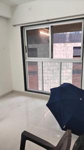 Bedroom Image of 600 Sq.ft 2 BHK Apartment / Flat for rent in Indiabulls Blu Tower B, Worli Mumbai for Rs. 75000