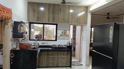 Kitchen Image of 1400 Sq.ft 3 BHK Apartment / Flat for sale in Sadbhav Enterprise Vatsalya Villa by Sadbhav Enterprise, Ganeshpura Surat for Rs. 4000000