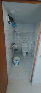 Bathroom Image of 1500 Sq.ft 1 RK Builder Floor for rent in Indira Nagar Lucknow for Rs. 9000