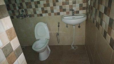 Image of 1022 Sq.ft 2 BHK Apartment / Flat for rent in Renowned Lotus Srishti, Crossings Republik, Ghaziabad for Rs. 17000