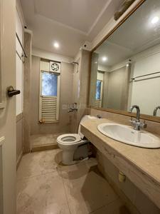 Bathroom Image of 2685 Sq.ft 3 BHK Apartment / Flat for rent in Hiranandani Verona CHS, Powai Mumbai for Rs. 250000