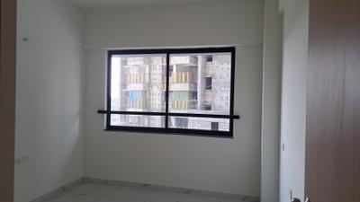Bedroom Image of 950 Sq.ft 2 BHK Apartment / Flat for rent in Mahindra Nestalgia, Pimpri Pune for Rs. 35000