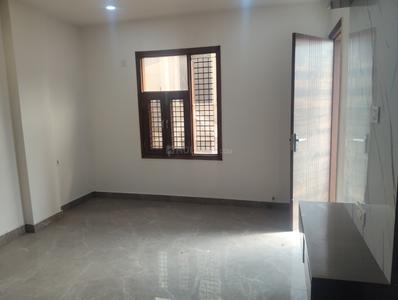 Bedroom Image of 900 Sq.ft 2 BHK Builder Floor for sale in Krishna Nagar New Delhi for Rs. 8500000