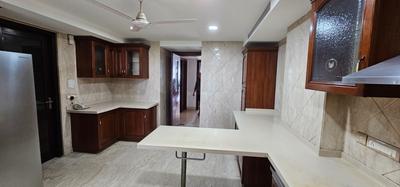 Kitchen Image of 8100 Sq.ft 6 BHK Apartment / Flat for sale in Ambience Caitriona, DLF Phase 3 Gurgaon for Rs. 255000000