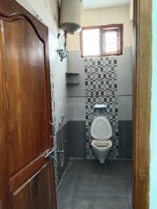 Bathroom Image of 600 Sq.ft 1 BHK Independent House for rent in JP Nagar Bengaluru for Rs. 15250
