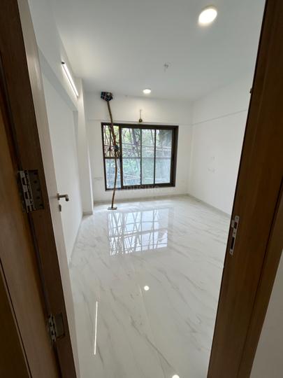 Savvy Merushikhar Main Image 1