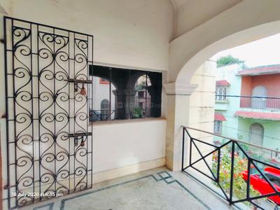 Balcony Image of 3500 Sq.ft 4 BHK Villa for sale in Patuli Kolkata for Rs. 18000000